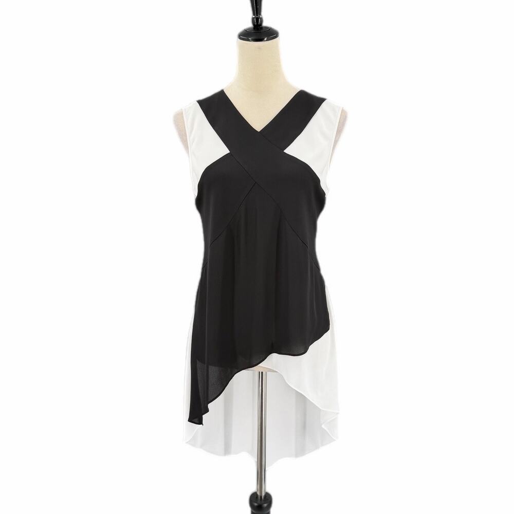 BCBGMaxazria Black White Asymmetrical Colorblock Going Out Tunic Minimalist Top